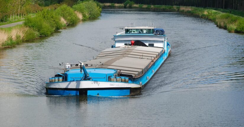 Inland Waterway Vessels 1 boat g1857cf70f 1920