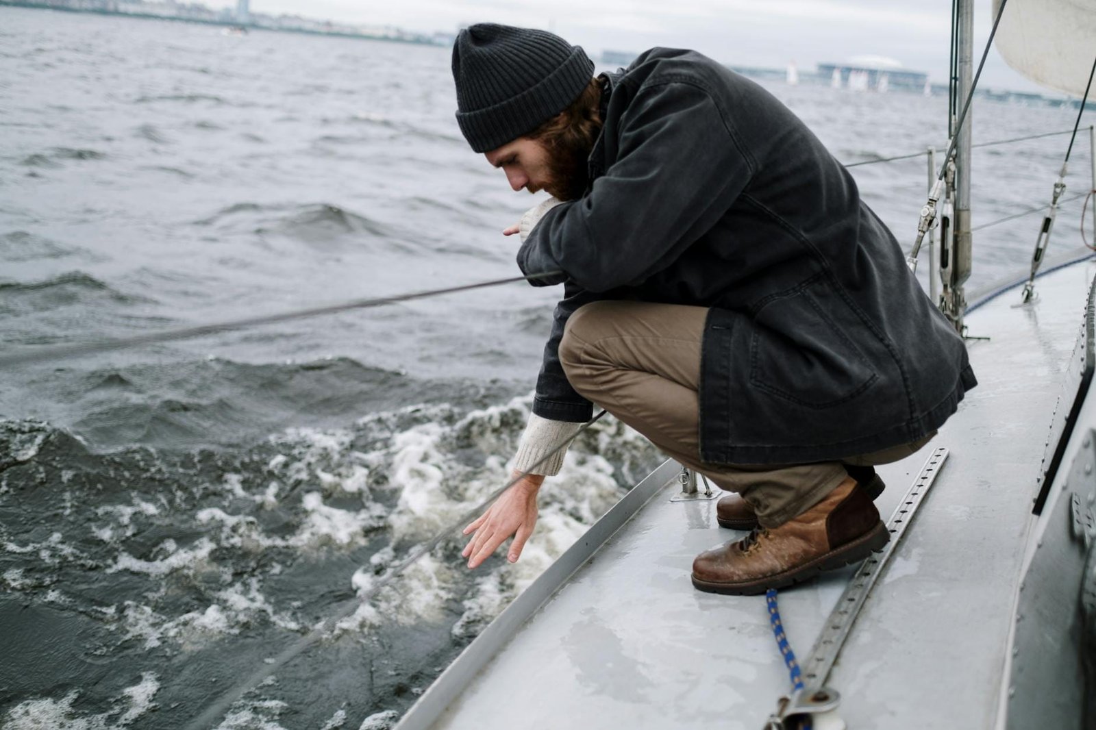 Întrebări Frecvente Platformă Joburi Maritime: Tot ce trebuie să știi despre carierele pe mare 1 Intrebari Frecvente Platforma featured