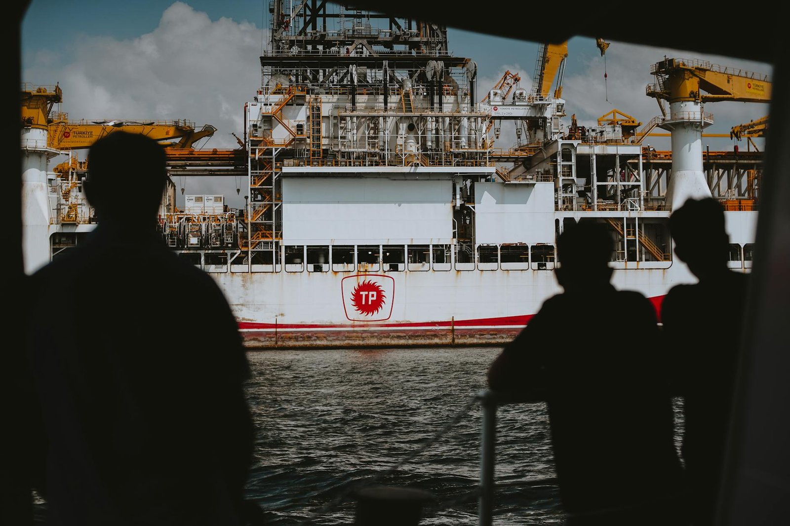 Cum să Optimizezi Salariul Mecanicului Naval în Funcție de Experiență în România 1 Cum sa Optimizezi Salariul Mec featured