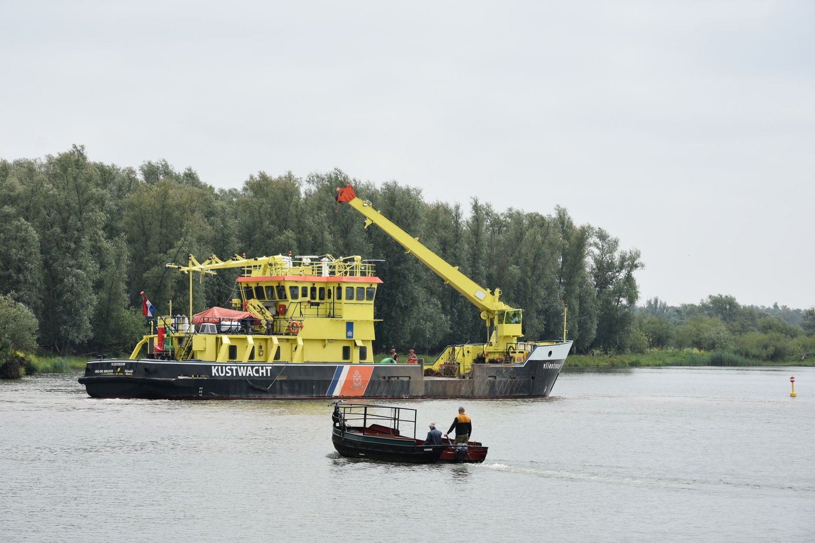 Angajare pe nave fluviale: ce trebuie să știi